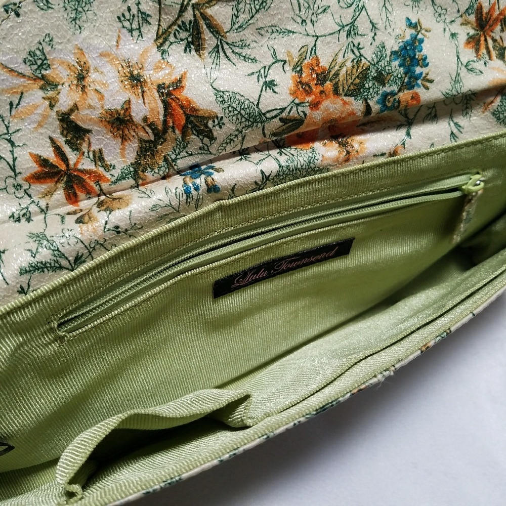 LULU TOWNSEND Floral Clutch Purse - Picture 4 of 4